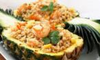 طريقة عمل الأرز المقلي بالجمبري والأناناس
